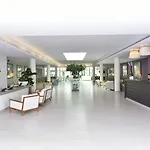 Chateau Des Tourelles - Relais Thalasso & 4*