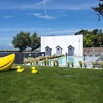 Chateau Des Tourelles - Relais Thalasso & Ξενοδοχείο 4*