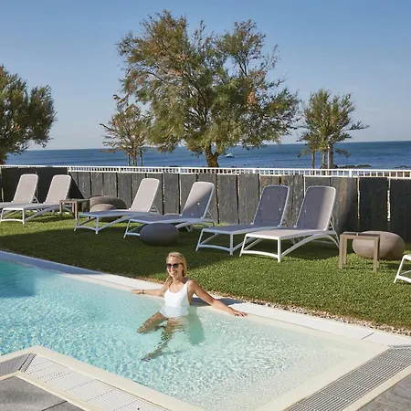 Château Des Tourelles, Thalasso Baie De La Baule Hotel