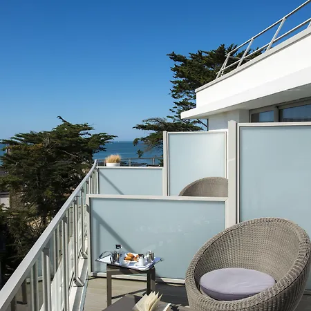 Chateau Des Tourelles - Relais Thalasso & 酒店 4*