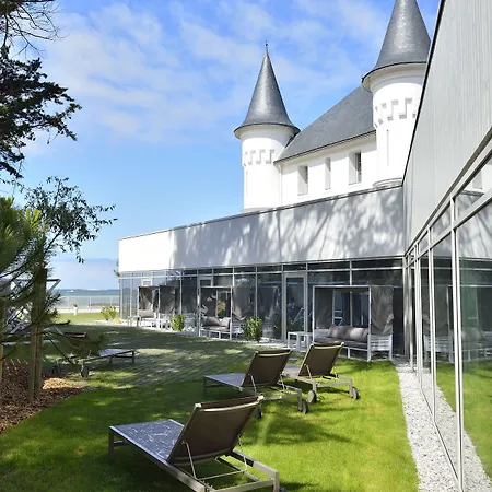 Chateau Des Tourelles - Relais Thalasso & 酒店 4*