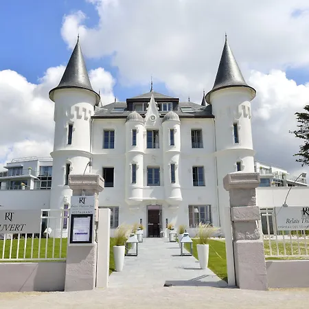 Chateau Des Tourelles - Relais Thalasso & 4* 波尔尼谢