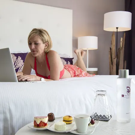 Hotel Chateau Des Tourelles - Relais Thalasso & 4*