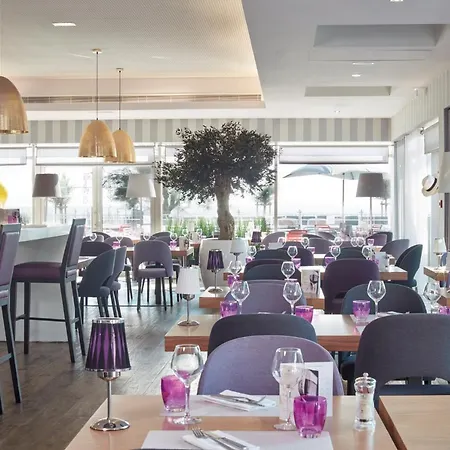Château Des Tourelles, Thalasso Baie De La Baule 4*