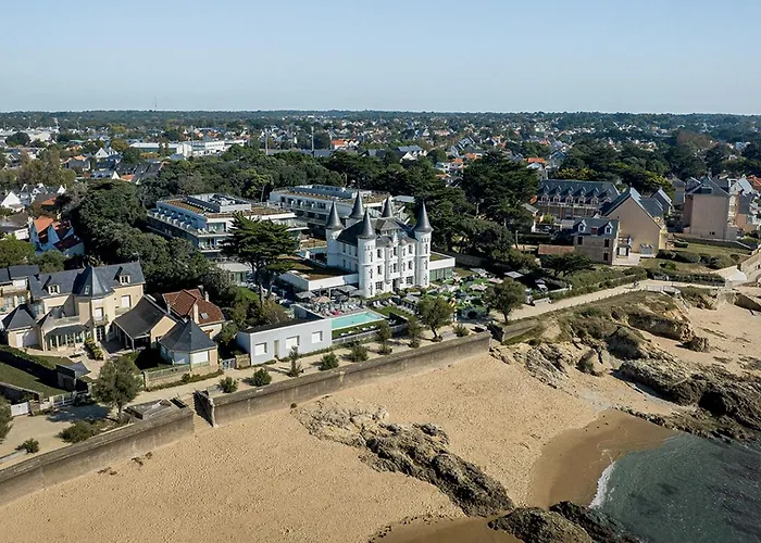 Hotel Chateau Des Tourelles - Relais Thalasso & 4*