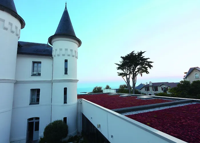 Hotel Chateau Des Tourelles - Relais Thalasso & 4*