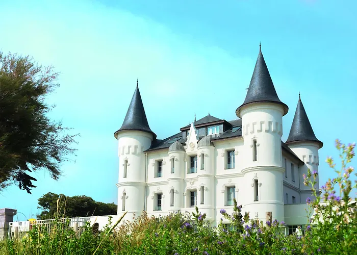 Chateau Des Tourelles - Relais Thalasso & Hotel